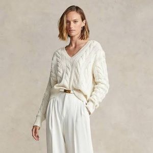 ✨LAUREN RALPH LAUREN 100% Cashmere cable-stitch cream V-neck sweater✨